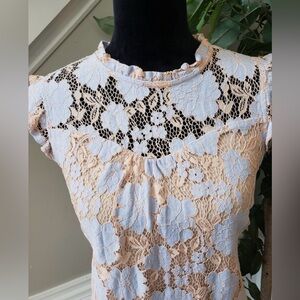 Monteau Peach and Light Blue Lace Sleeveless Top